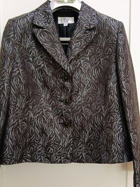 Le Suit Black & Silver Metallic Evening or Occasion Blazer